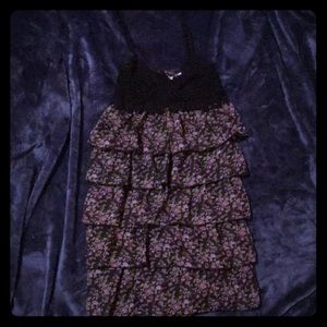 Ruffled  floral tank top